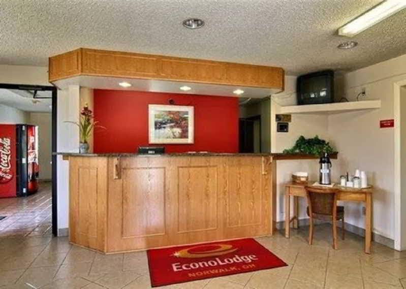 Econo Lodge Norwalk Kültér fotó