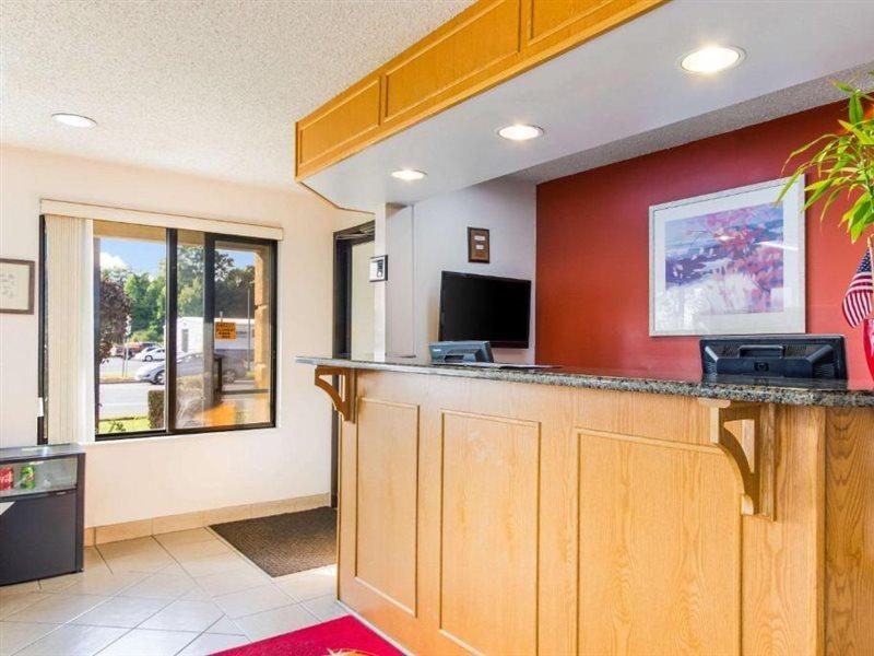 Econo Lodge Norwalk Kültér fotó