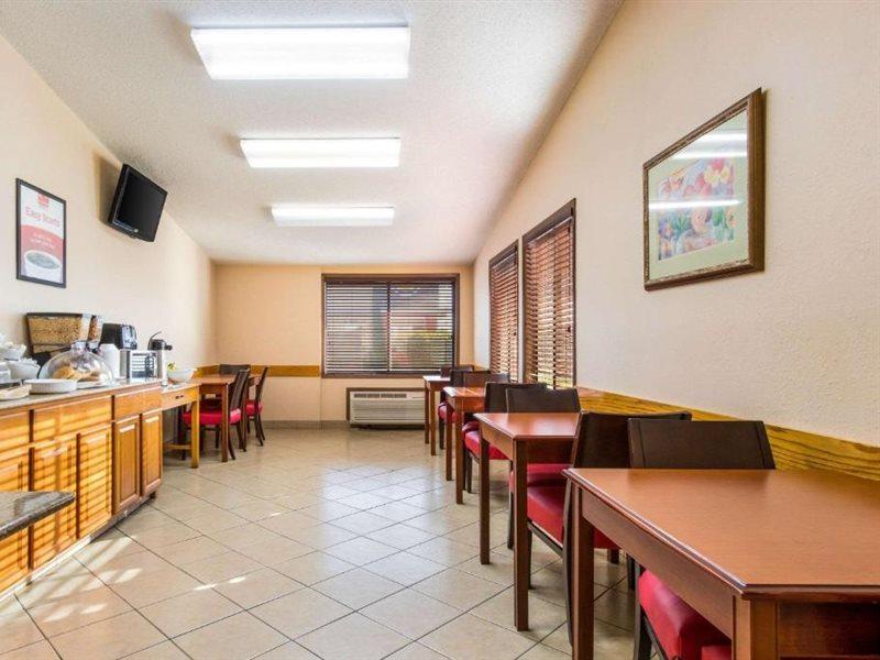 Econo Lodge Norwalk Kültér fotó