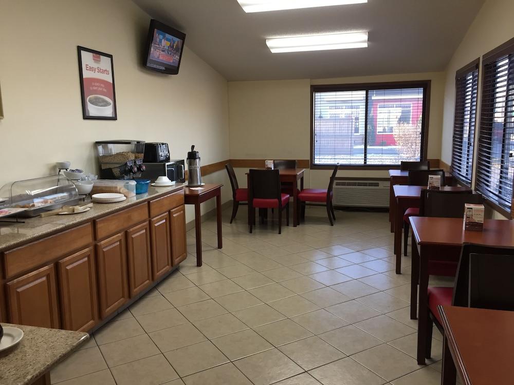 Econo Lodge Norwalk Kültér fotó