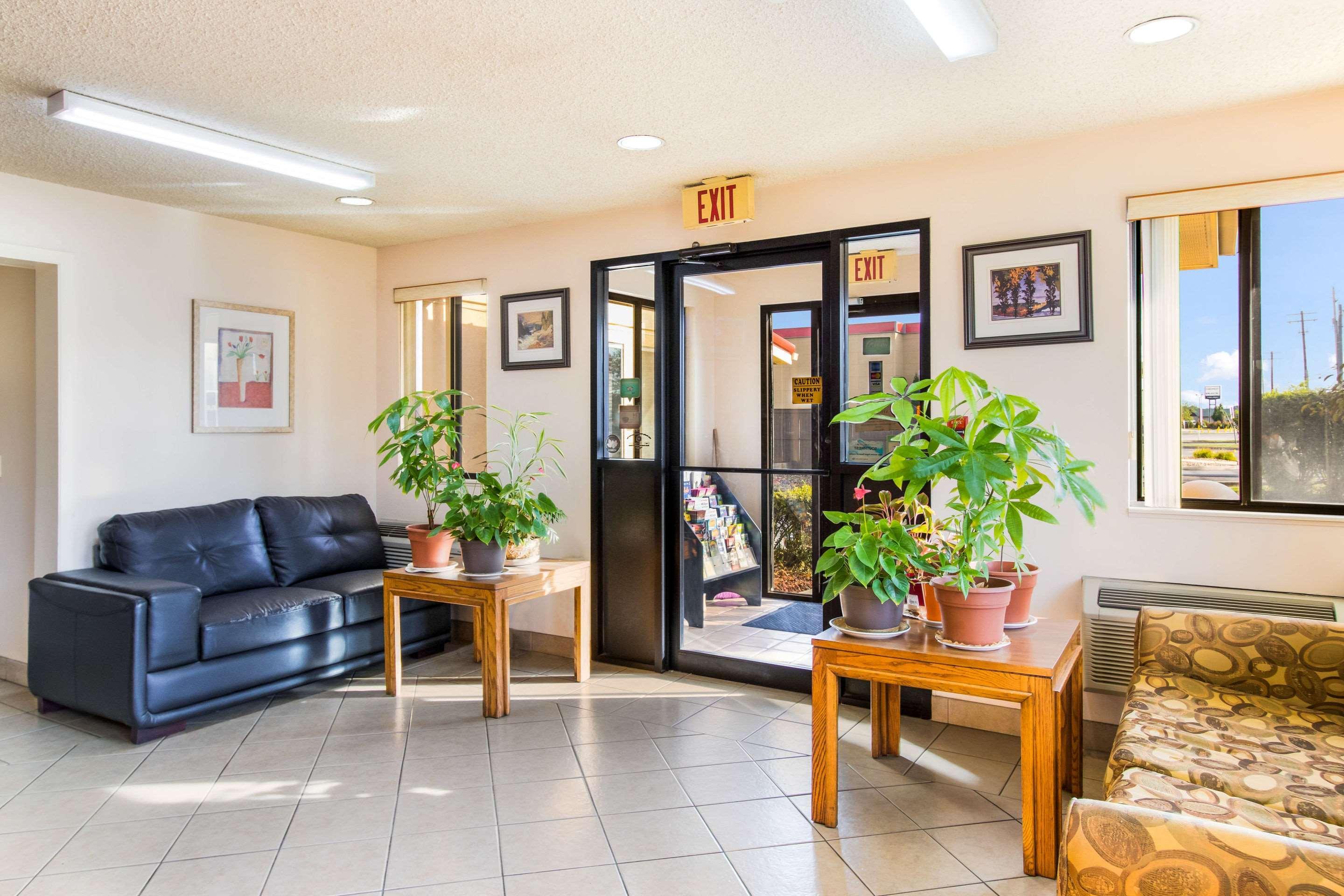 Econo Lodge Norwalk Kültér fotó