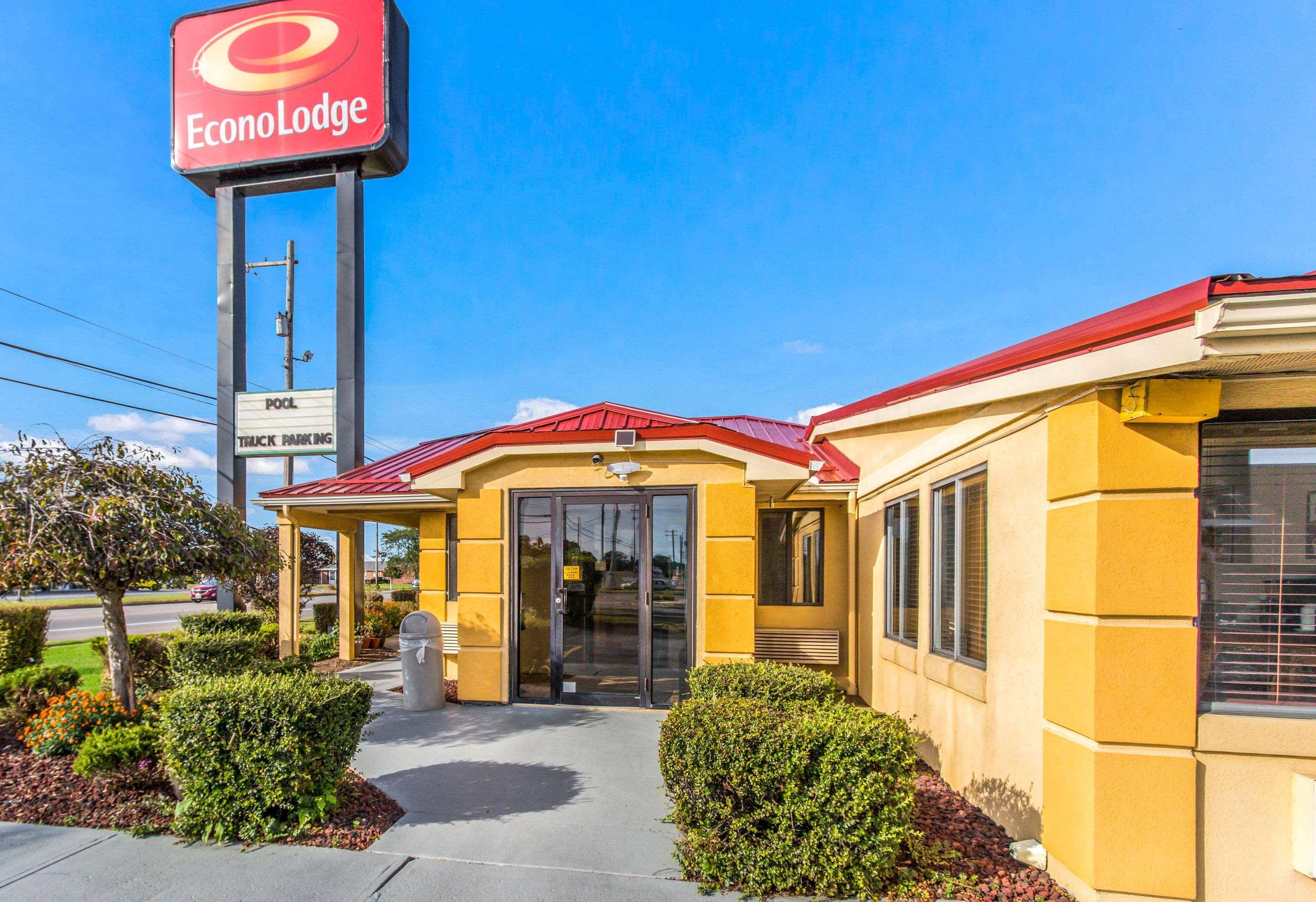 Econo Lodge Norwalk Kültér fotó