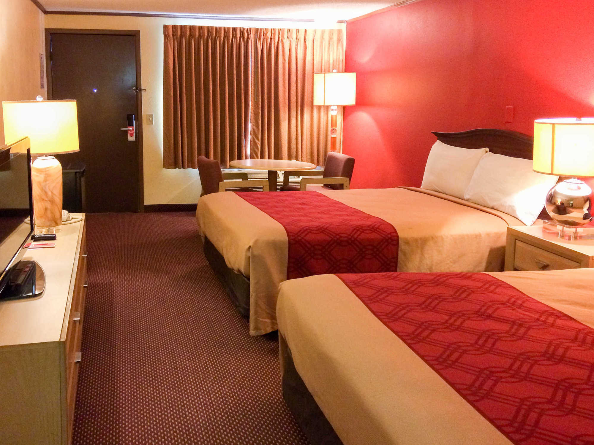 Econo Lodge Norwalk Szoba fotó