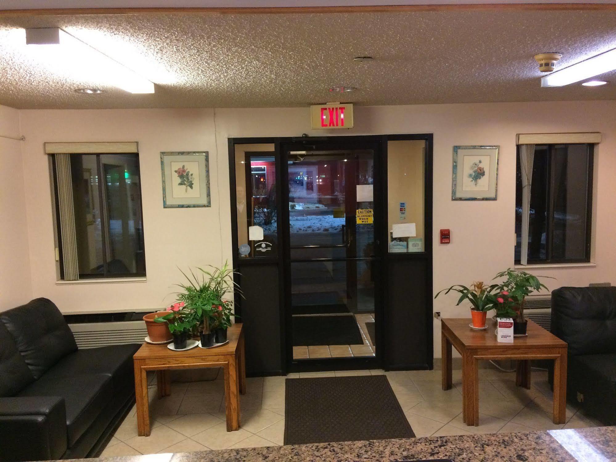 Econo Lodge Norwalk Kültér fotó
