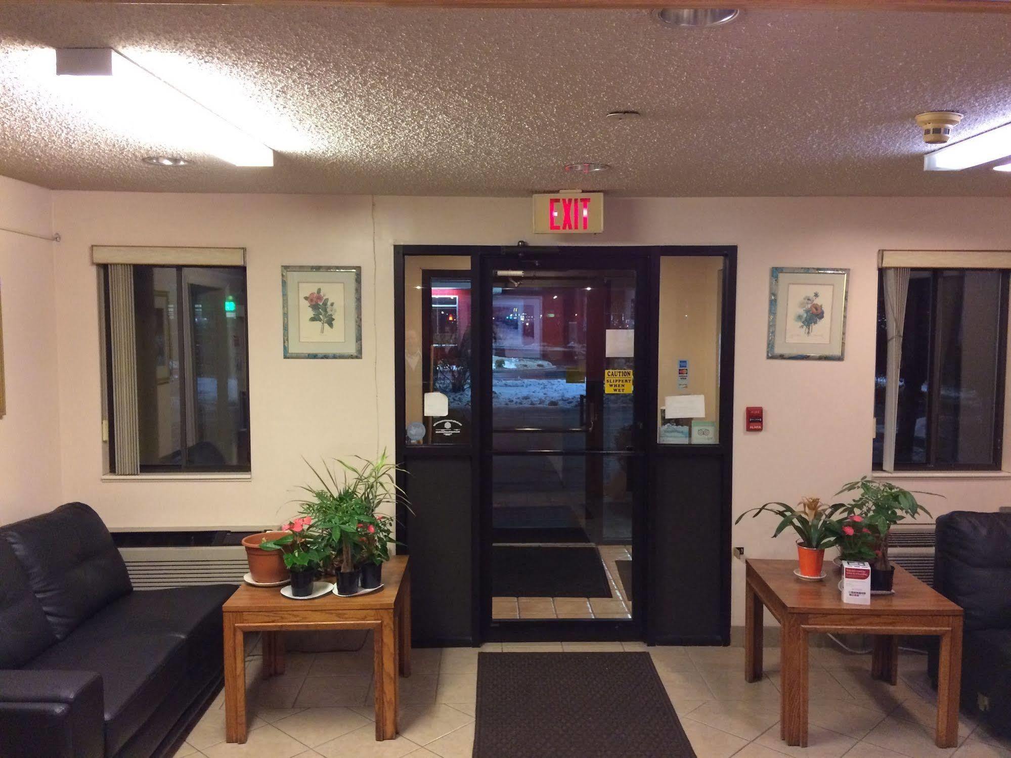 Econo Lodge Norwalk Kültér fotó